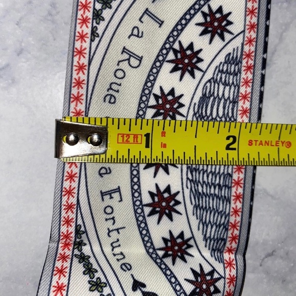 Decorative purse handle wrap double sided heart and cosmo design purse scarve - Picture 5 of 6